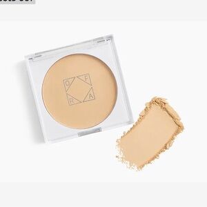 OFRA COSMETICS
Pure Matte Finishing Powder - light